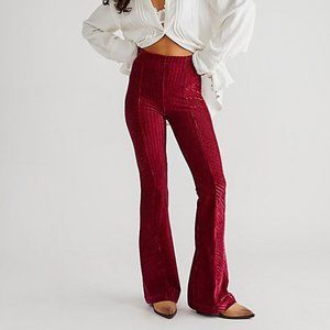 Free People Slim Pull-On Velvet Flare Pants – Rhubarb (XS)